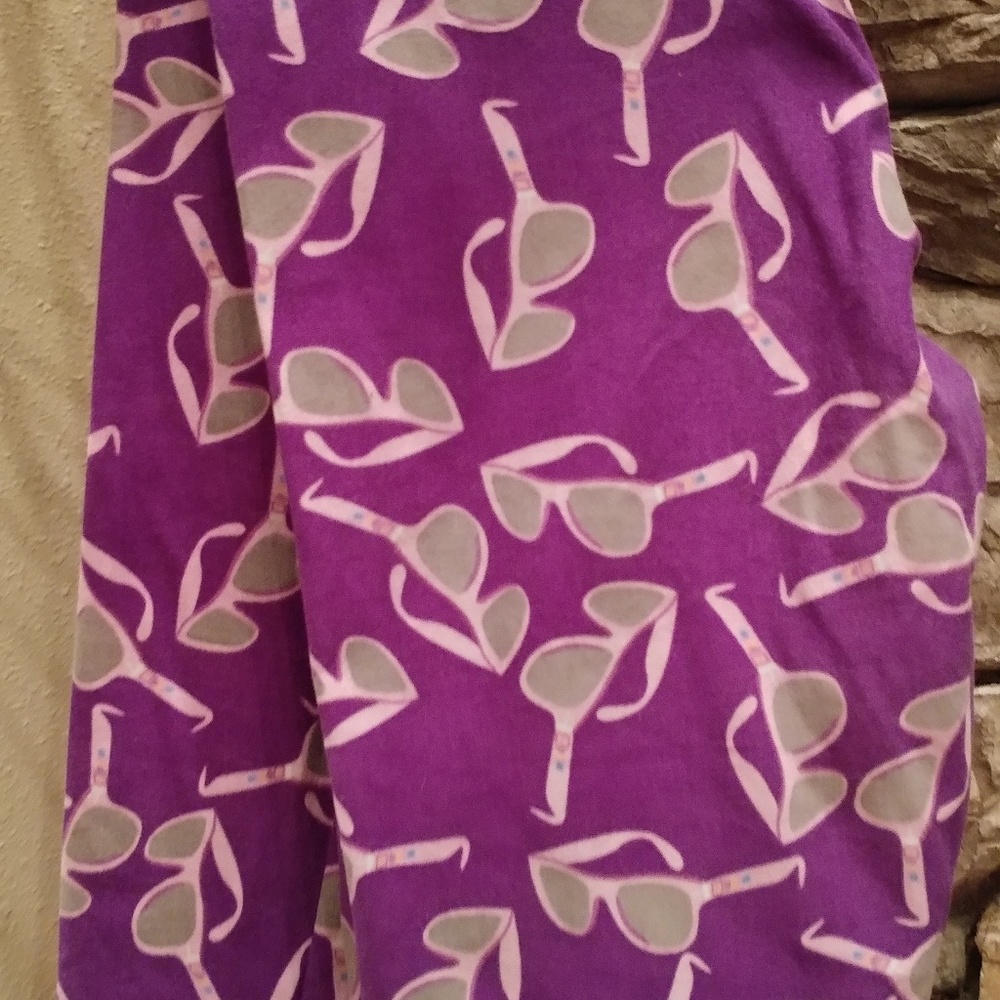 SOLD!! LuLaRoe OS Leggings w Sunglasses